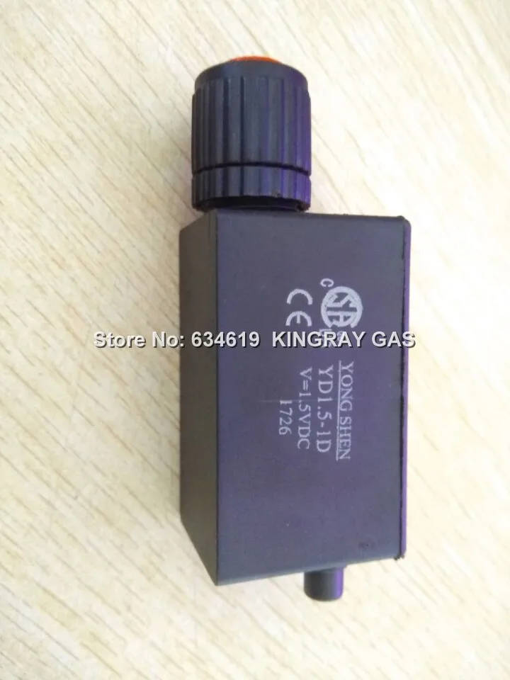 1.5V dc battery Push Button Igniter for bbq grill, 2(two) outlets electronic pulse generator, oven battery gas lighter