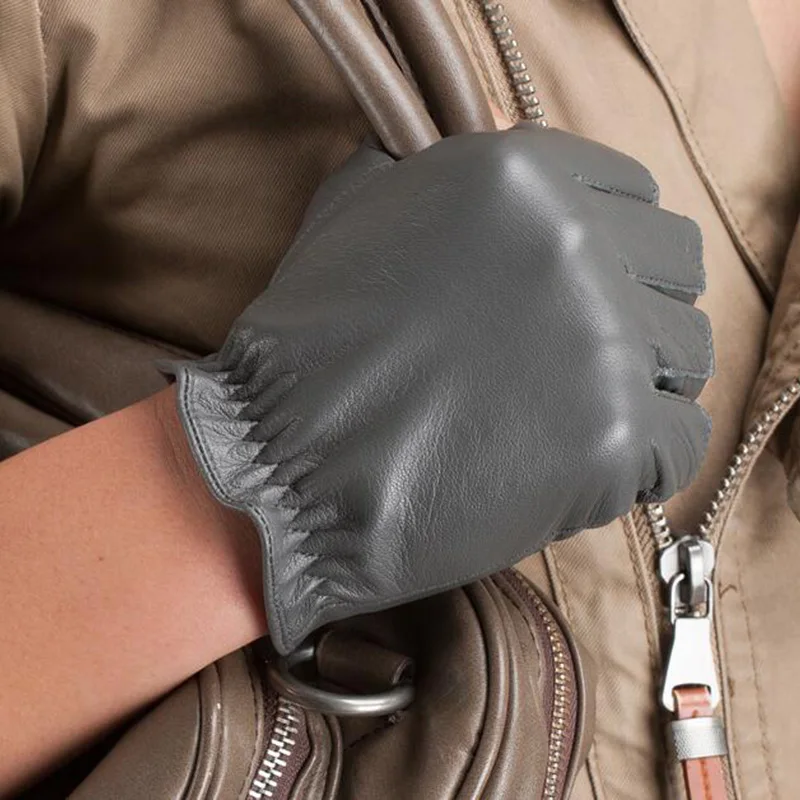 New Fashion High Quality Unisex Women Men Half Finger Genuine Leather Motocycle Fingerless Sheepskin Gloves  S75