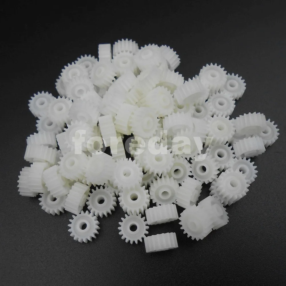 100PCS Plastic Spur Gear 182.5A 0.5 Modulus Aperture 2.5mm Tight T=18 Gears 0.5M 18T Height 4.5MM 18 Teeth 100PCS/LOT *FD158X100