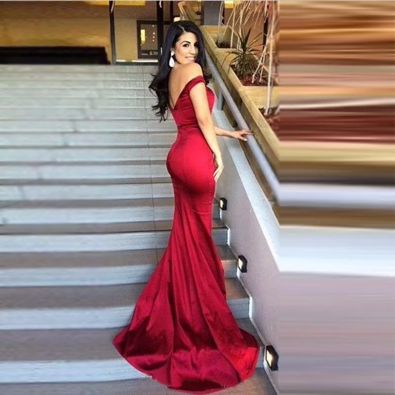 Mermaid Sexy Off-Shoulder Pleats Evening Gowns Sweep Train Red Formal Celebrity Dress New Arrival Backless Prom Dresses