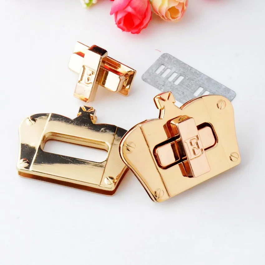 Free Shipping-2 Sets Purse Twist Turn Lock Golden Metal Hook Box Latches Clasp Bag Lock Trunk Purse Lock 56x43mm J2982