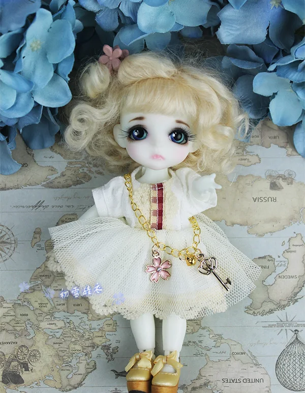 

1/8 scale BJD dress clothes accessories for BJD/SD doll,Not included doll,shoes,wig and other A0308