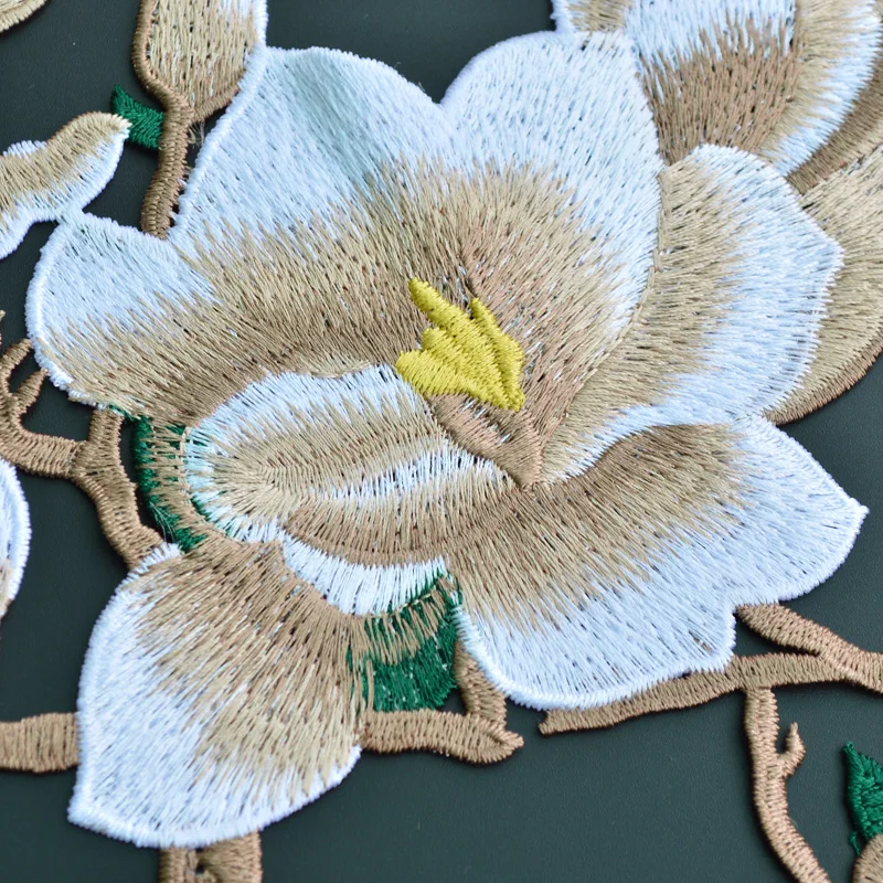 Exquisite water soluble flower large patch magnolia complete embroidery applique high-end decorative long trench flower patch
