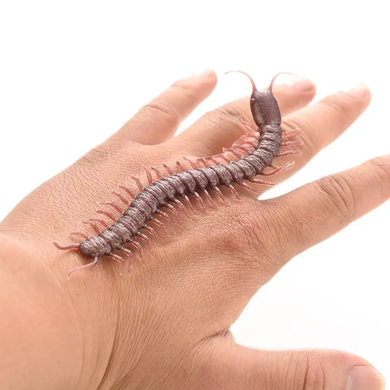 Fashion Halloween Haunted House Funny Spoof Toy Simulation Centipede For Party Fun Resin games children kids gadgets