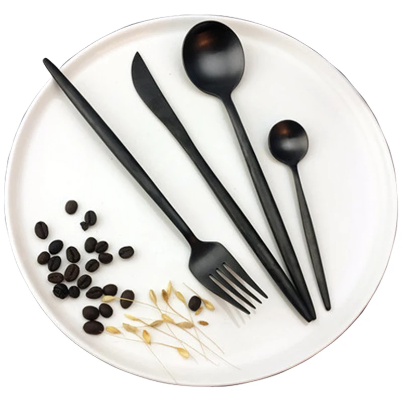 4pcs/set Black Cutlery Christmas Restaurant Dinnerware Set Stainless Steel Black Plated Tableware set Steak Knife Fork Teaspoon