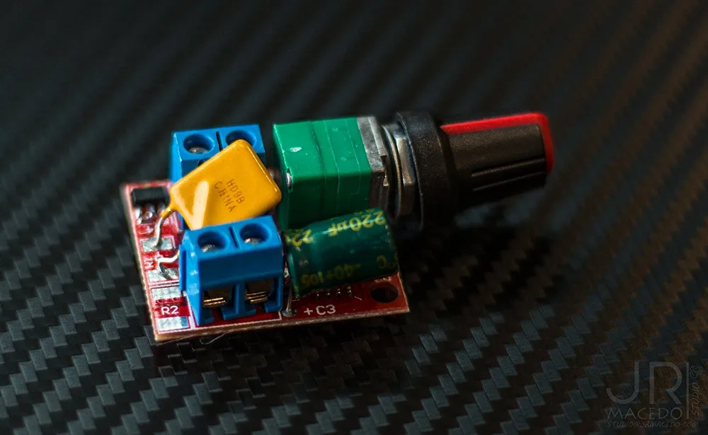 3Pcs Mini DC Motor Wide Voltage PWM Speed Controller DC3V 6V 12V 24V 35V 90W 5A LED Dimmer for LED Strip Light LED Panel Light