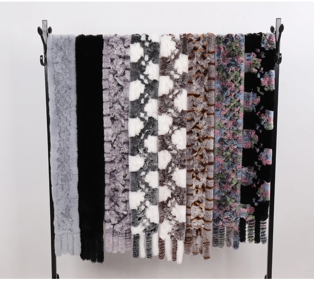 Neue Damen-Schals aus 100% natürlichem Rex-Kaninchenfell, langer Stil, gestrickte Rex-Kaninchenfell-Quastenschals, warme Echtfell-Schals für den Winter. – Detail 6