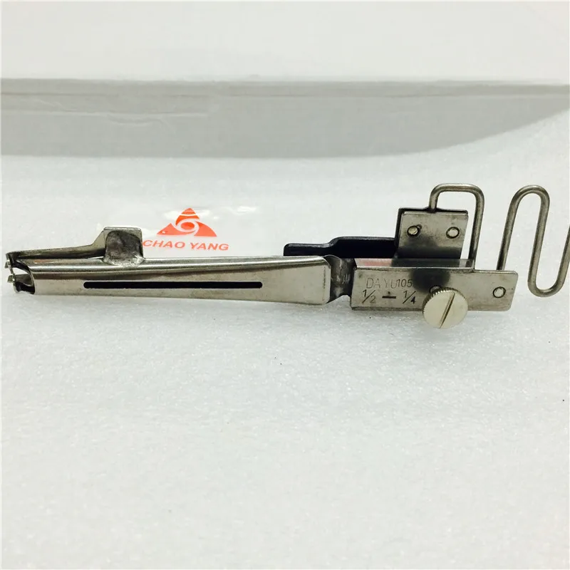 Sewing machine side tube roll side device pull tube car right angle side tube binding of knitwear collar and sleeve
