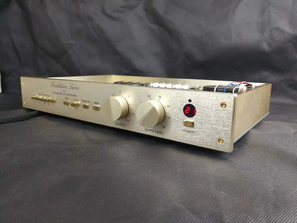 รีโมทควบคุมเครื่องขยายเสียง FM255ก่อนการคัดลอก/การศึกษาใหม่ของสวีเดน