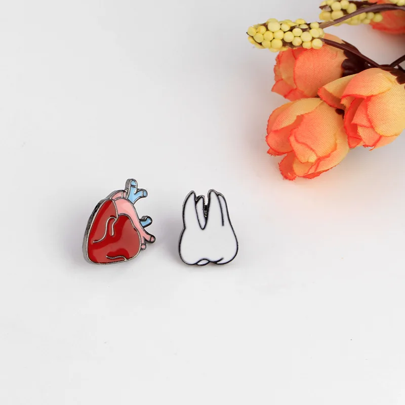 Organ Teeth Eye Brain Pin Badge Colorful Stethoscope Lapel Enamel Pins Doctor Nurse Metal Denim Jackets Brooch Medical Jewelry