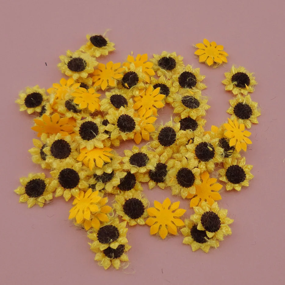 200PCS 2.2cm mini yellow velvet Sunflower Patches Appliques Decorated Headbands hat DIY hair accessories ornaments Handmad stuff