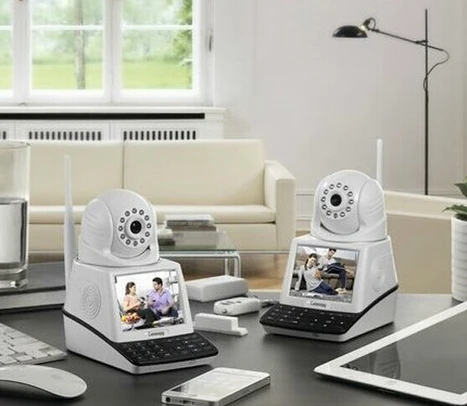 

P2P Wifi Skype IP Cam Wireless 32G Video Record Wifi Skype cam Camera video phone 3.5" Screen Monitor