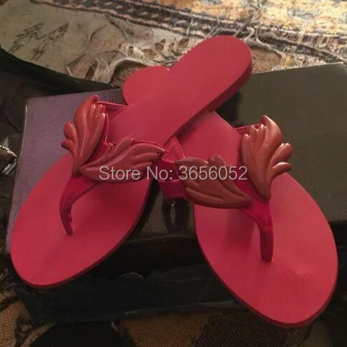 Qianruiti Black Red Blue Gold Silver Summer Beach Shoes Women Clip Toes Winged Leaf Slides Tong Femme Flip Flops Flat Slippers