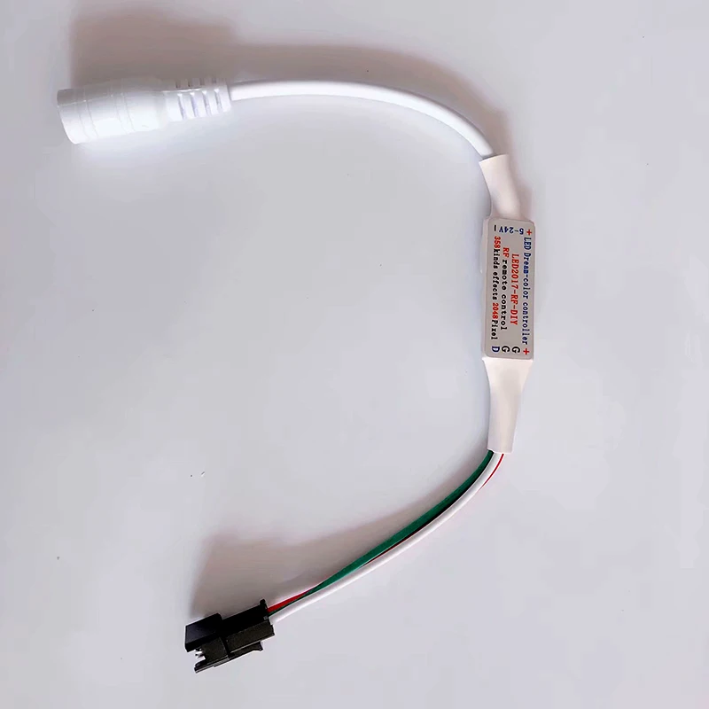 

RF LED Pixel Controller RF Dimmer Dream Color LED Controller 358 Kinds Effect Built-In DC5~24V Input Max 2048pixels Ws2811 Etc