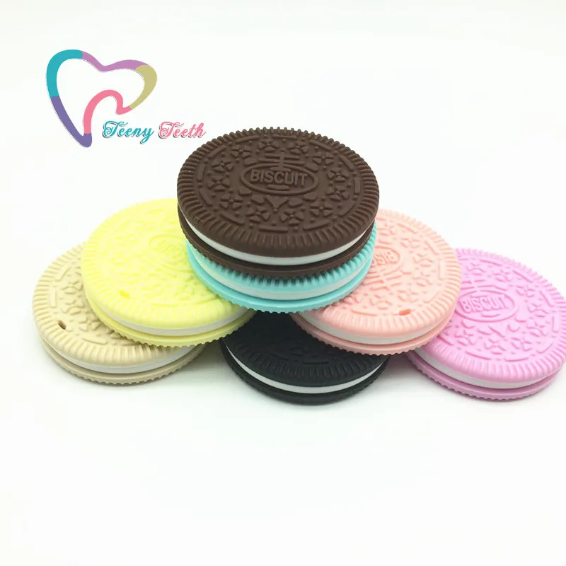 Teeny Teeth 5 PCS Cookie Silicone Pendants Oreo Silicone Teether Toys Baby Accessories Safe For Mommy Baby Teething Oreo Toys