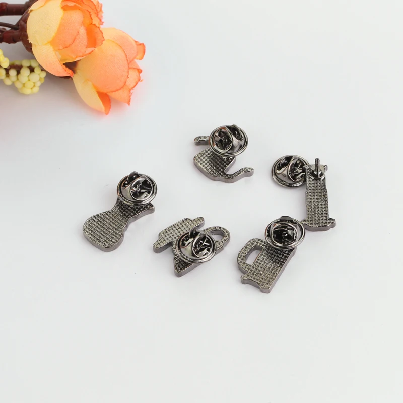 5 Styles Funny Coffee Using Tools Enamel Brooches Automatic Pot Set Filter Coffee Machine Cup Shaped Pins Shirt Jeans Decoration view 3