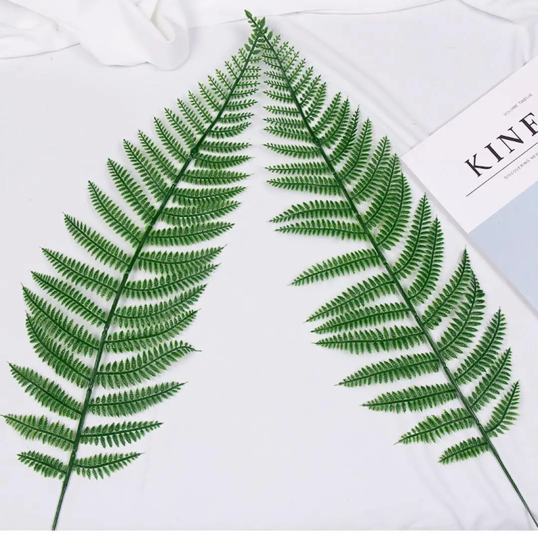 

Artificial Green Plant Simulation Pine Leaf Branches, Photo Props, Plastic Decorative Plants, Home Christmas Decoration, 5Pcs