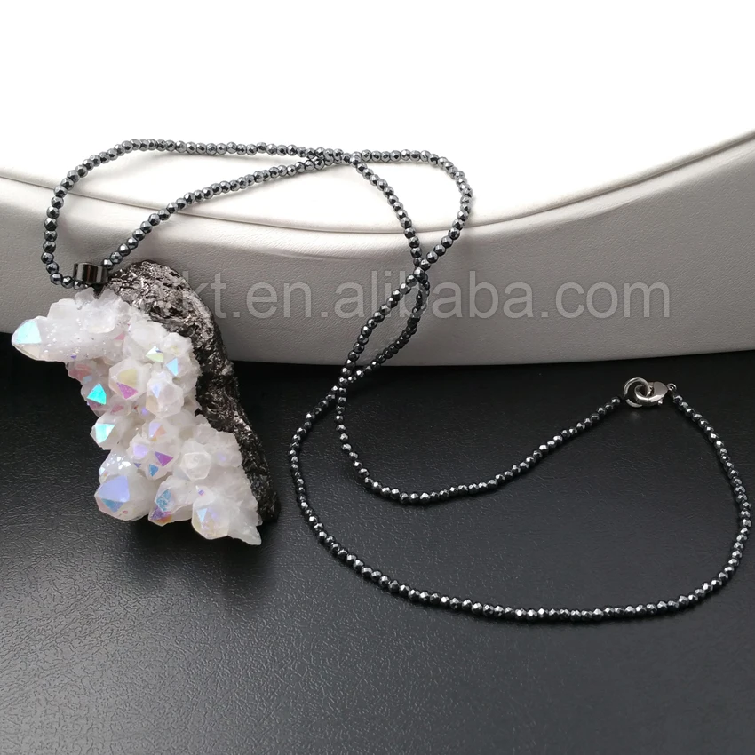 WT-N913 Wholesale Natural Crystal Cluster Pendant With Hematite Necklace Unique Design Crystal Quartz Stone Necklace Jewelry