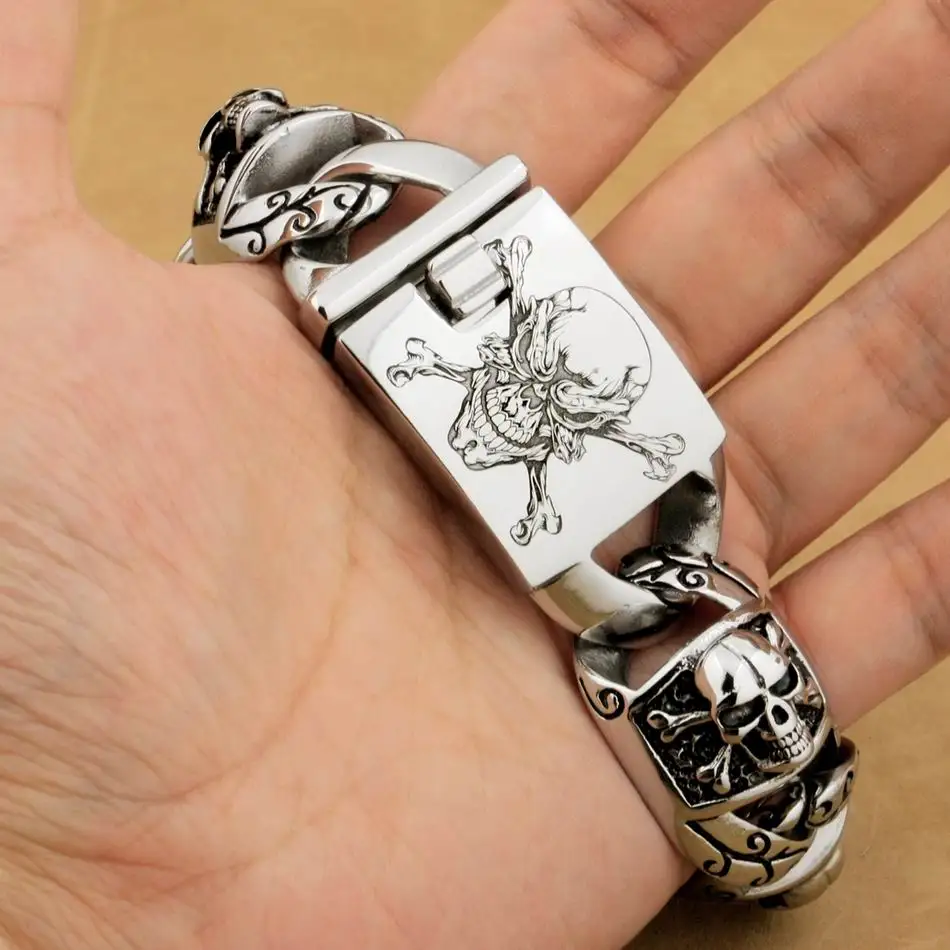 LINSION Huge Heavy 316L Stainless Steel Deep Laser Engraved Pirate Skull Mens Boys Biker Rock Punk Bracelet 5T102