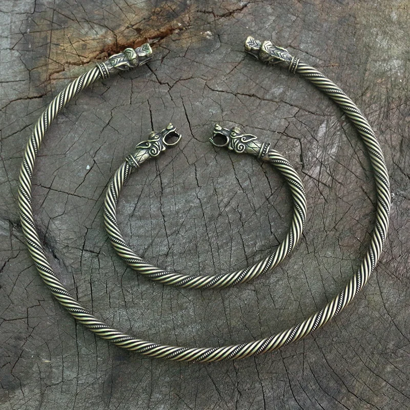 lanseis 1pcs viking wolf bracelet  Viking Wolf Head Fenrir Torc Neck Ring Ragnar Handmade Heavy Twisted Brass Wire Pagan Norse