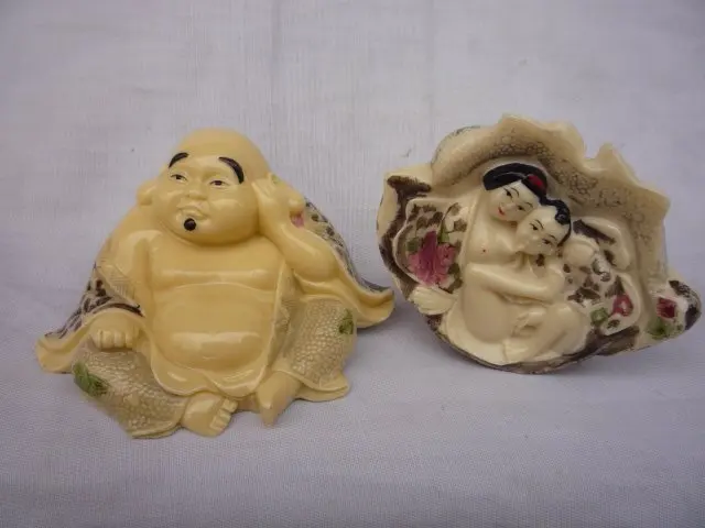 

Old QingDynasty Resin Buddha figurines, pornography,Free shipping