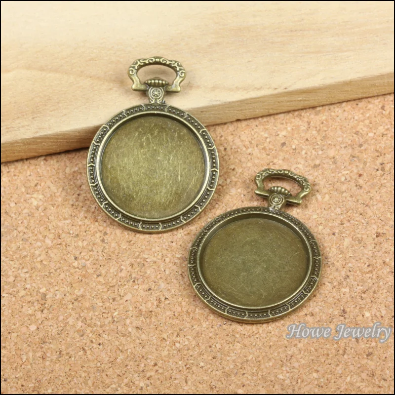 

Wholesale vintage 25pcs antique bronze round frame Cameo pendant charm diy jewelry Findings (37*28*3mm)