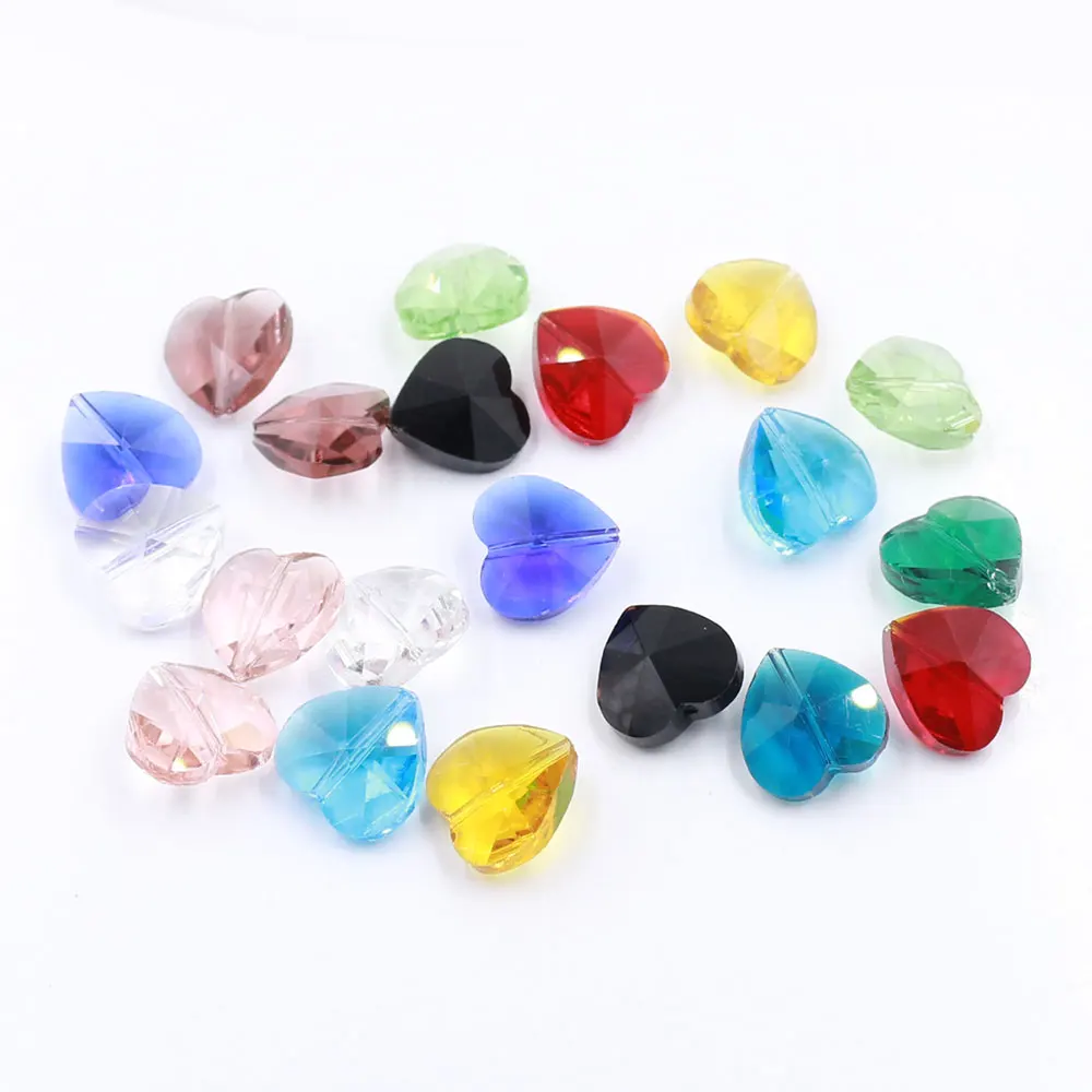 20Pcs/Lot Charm Crystal Heart Pendant Green 14mm European Murano Czech Glass Love Heart Beads Handmade Earing Supplier Jewelry