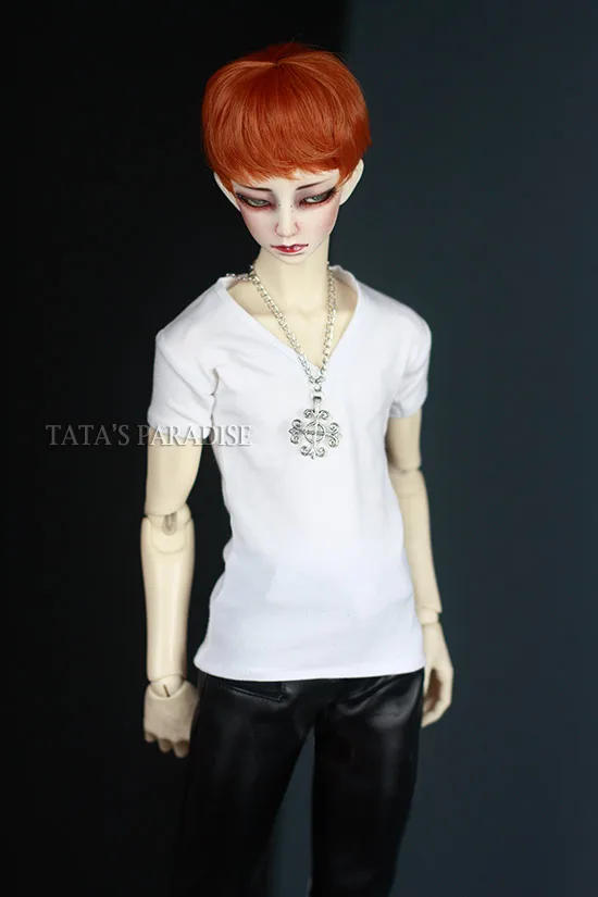 

1/3 1/4 scale BJD clothes V-neck T-shirt BJD doll accessories for SD.Not included doll,shoes and other accessories NO0458