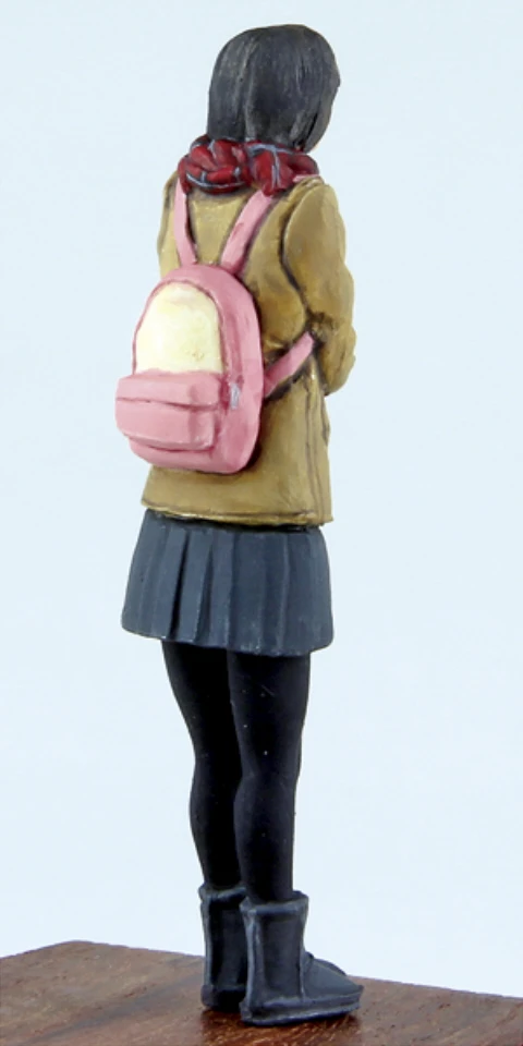 未塗装キット 1/35 高校生女子夏用フィギュア2体入り 歴史的樹脂