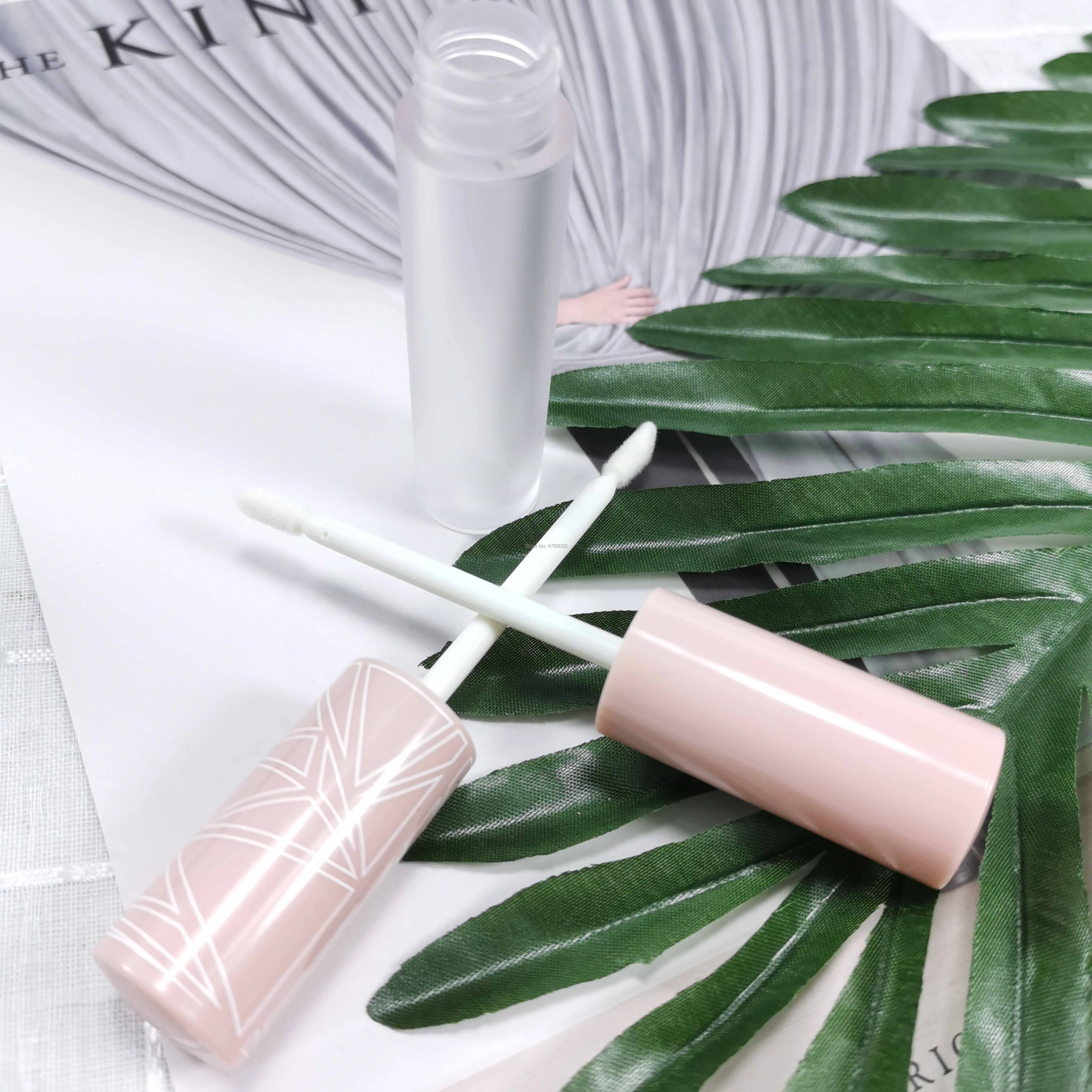 

10/30/50pcs High Quality Empty Matted Lip Gloss Tube Pink Lip Balm Bottle Container In Refillable Bottles