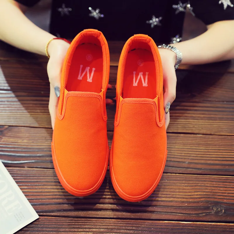 Boy Orange Shoes Slip on Loafers Men Canvas Shoes Solid Color Bright Color Cool Fashion Vulcanized Shoes Lovers Sneakers 35-44