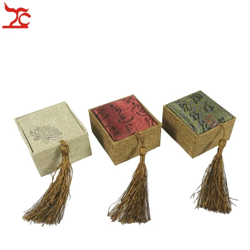 Luxury Tassel Linen Ring Storage Box Rectangular Retro Flax Screen Calligraphy Lotus Ring Organizer Display Gift Box 6.5*6*4cm