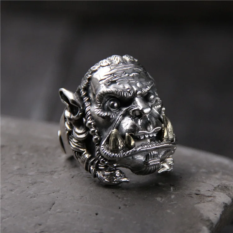 

100%S925 pure silver with section head of ring Thai silver restoring ancient ways is domineering male ring