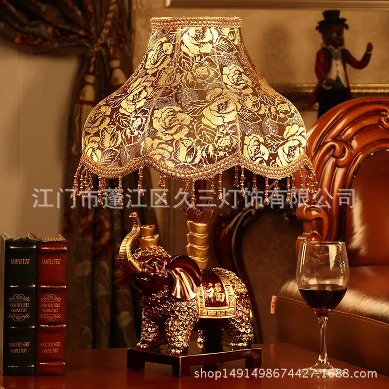 TUDA 31X49CM Elephant Mascot Table Lamp Elephant Sculpture Retro Resin Table Lamp 220v E27