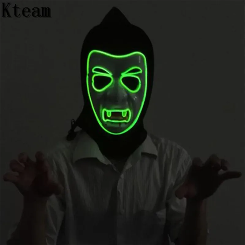 2017 New vampire face mask Big devil shape PVC glowing masks Halloween intimidation Dracula mask party decorating Led masks Toys