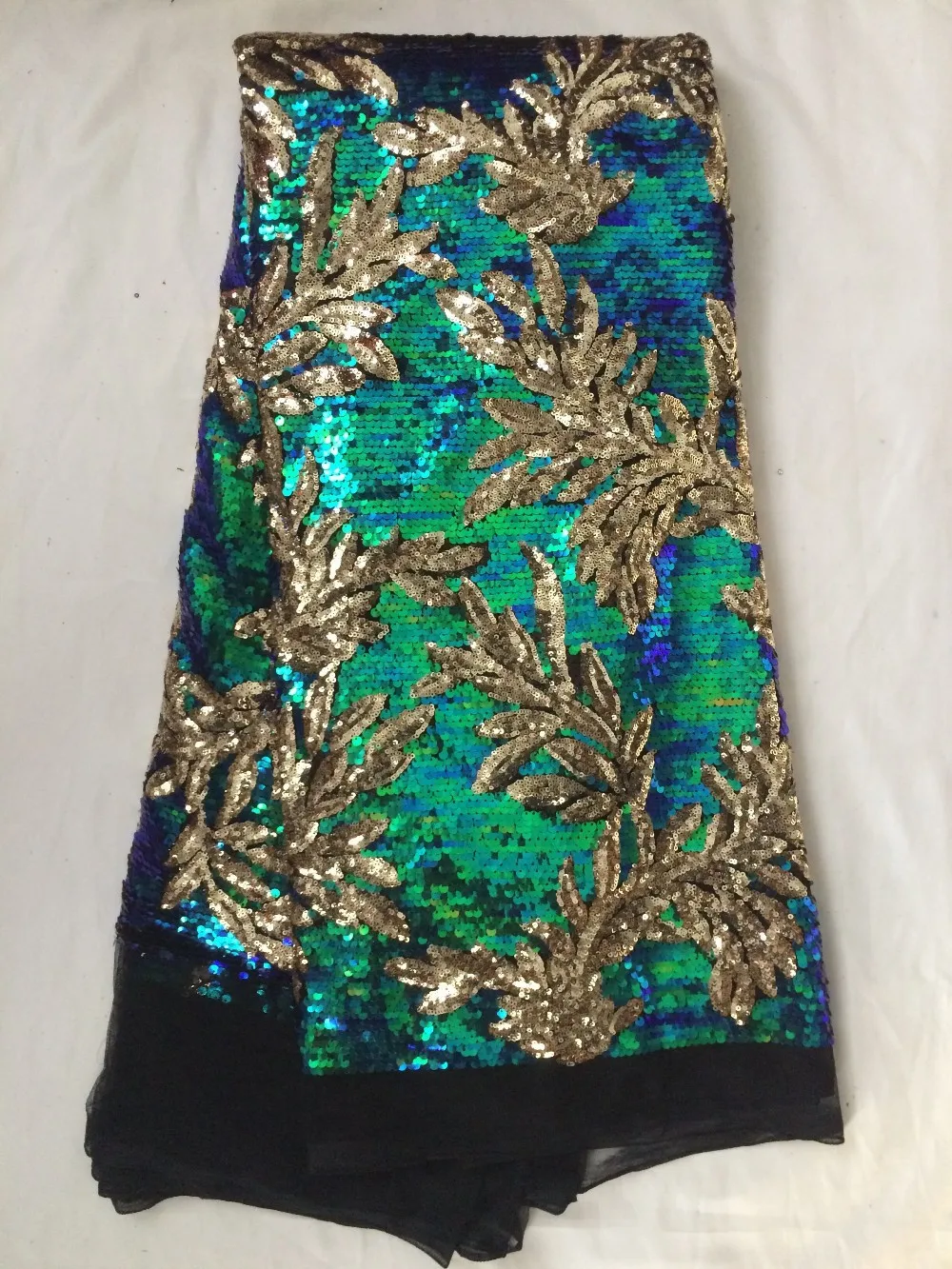 

guipure lace fabric high quality african L-80824 sequins lace fabric in green and gold