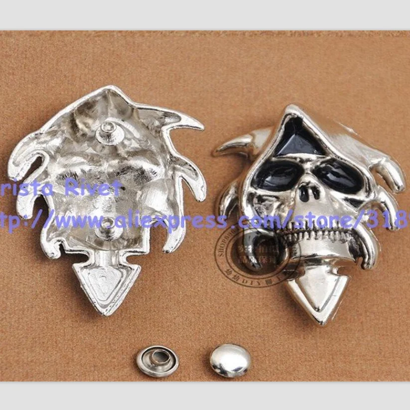 2Sets 35*53mm DIY Silver Alloy Easter Decoration Death Skull rivet Stud Punk Rock Spike Creative Retro Rivets