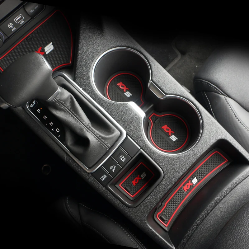 For Kia Sportage QL 2016 2017 2018 Gate slot pad Door Groove Mat anti-slip Cushion Cup pad Interior decoration accessory styling