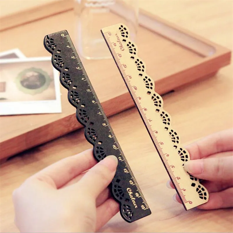 

1Pcs Stationery Retro Style Lace Wood Ruler Scale Ruler 15Cm Test Scale Student Stationery