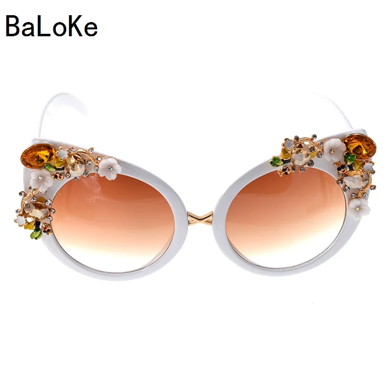 Fashion Baroque Sunglasses Woman Bling Rhinestones Oversize Sunglass Vintage Shades Ladies Big Sunglasses Women Eyewear