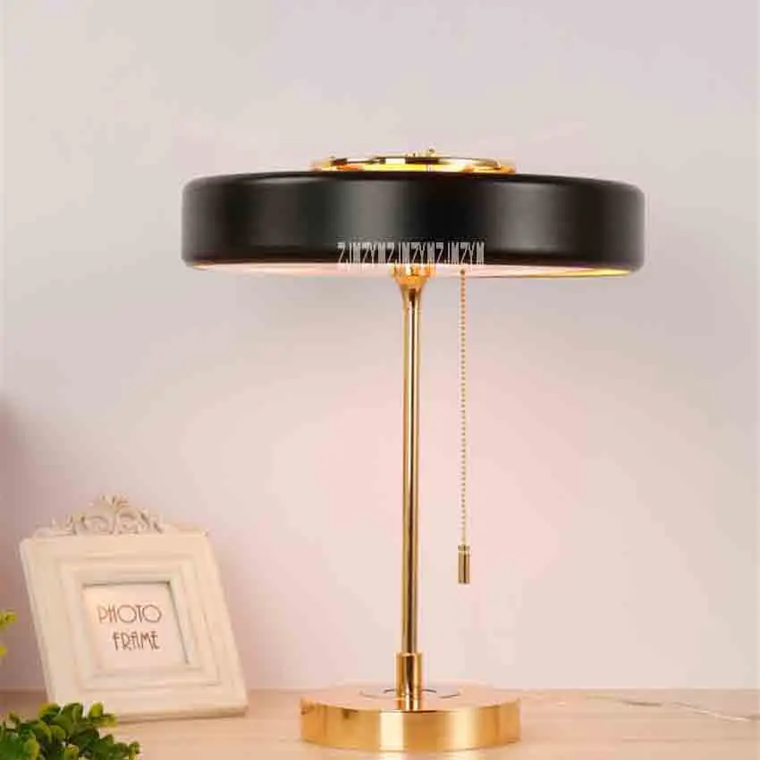 T8151-1 Postmodern Minimalist Fashion Table LampCreative Art Iron Indoor Lighting Reading Light Living Room Bedside Desk lamp