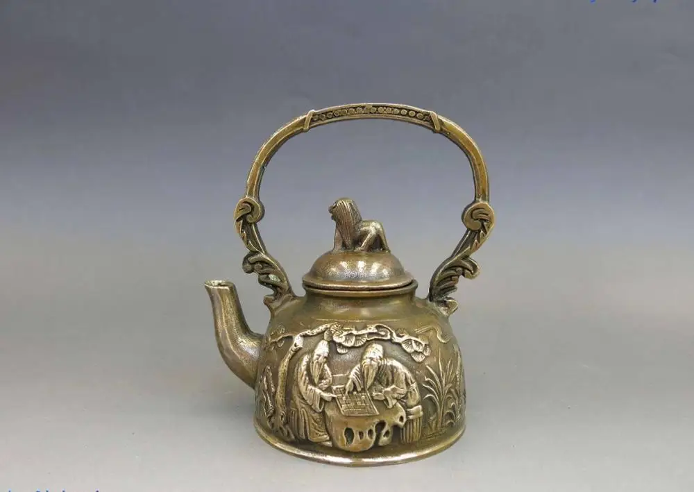 

China brass copper carved fine Play chess Pine dog Teapot Sculpture Statue