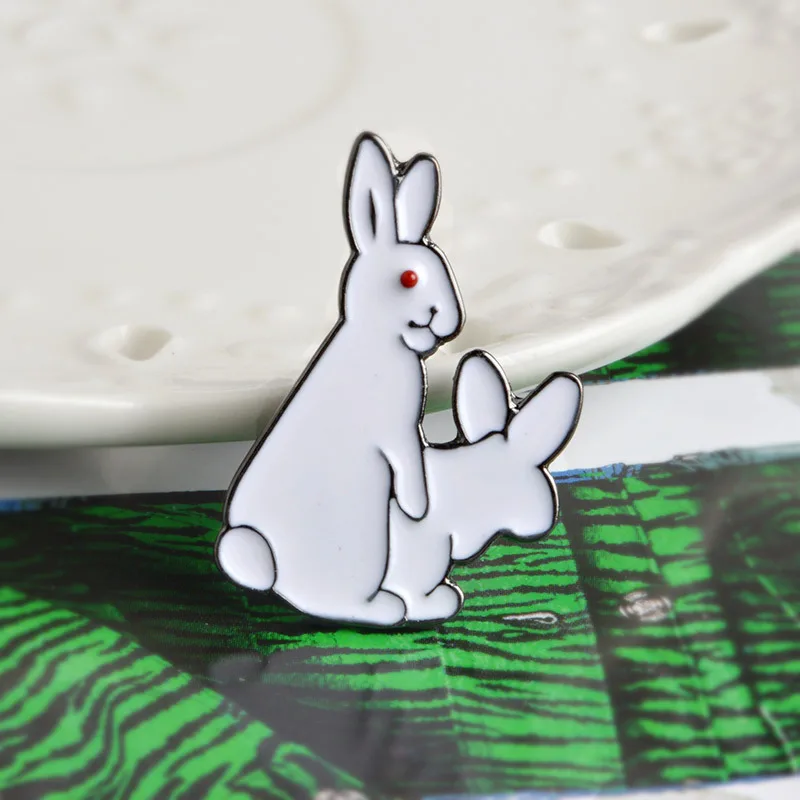 Creative Cartoon Black White Rabbit Enamel Pins Cute Couple Animal Alloy Brooch Badges Trendy Fun Lapel Jewelry Gift For Friends