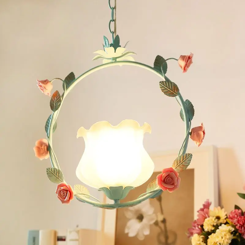 Country Rustic Metal Wreath Bedroom Pendant Lamp Dining Room Bar Counter Rose Hanging Lamp Restaurant Living Room Hanging Light