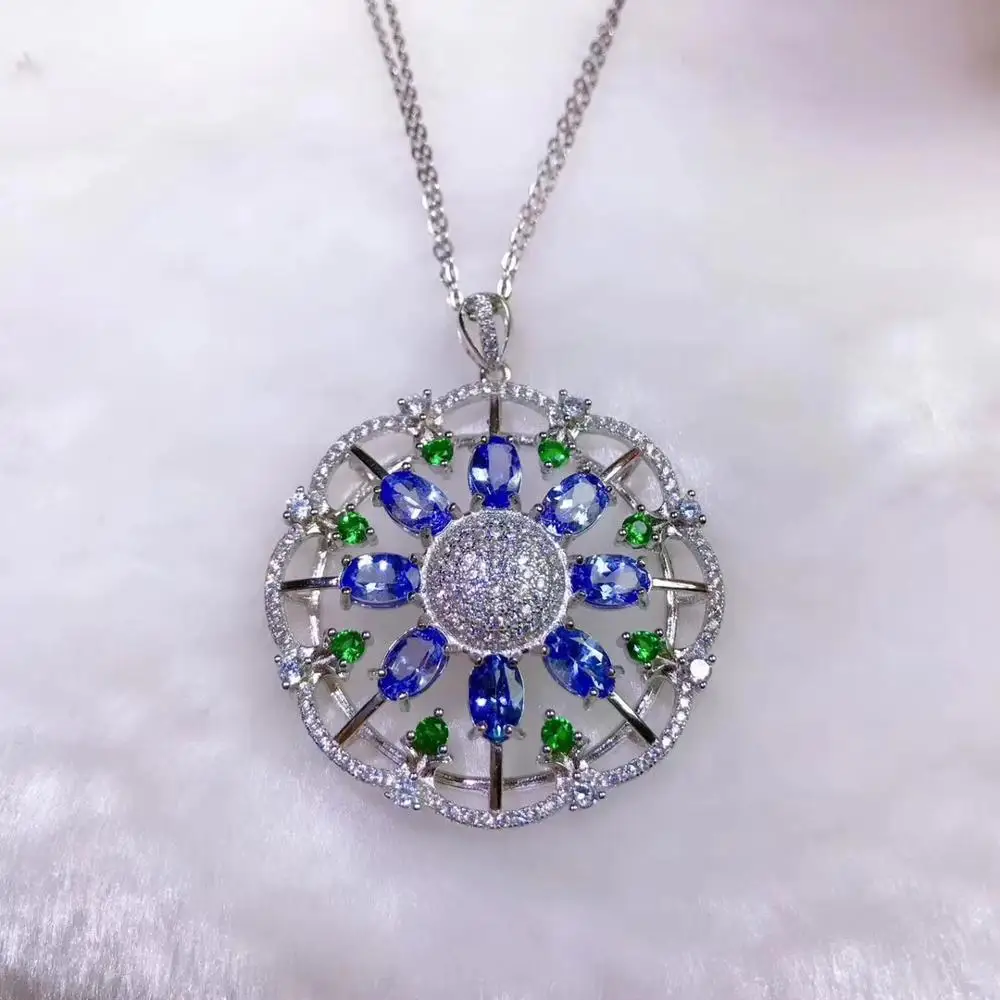 

women jewelry glitting round moissanite gemstone necklace for your excellce with silver