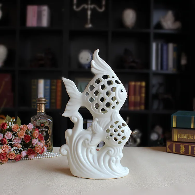 

Creative home of high-grade jade porcelain gilt pottery ornaments home decorations Yiwu wholesale goldfish