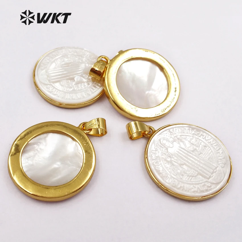 

Кулоны-ракушки WT-P1355 круглой формы для ожерелий, с гальваническим покрытием из 24-каратного металла, элегантный узор с изображением Иисуса, женские украшения 2018 года