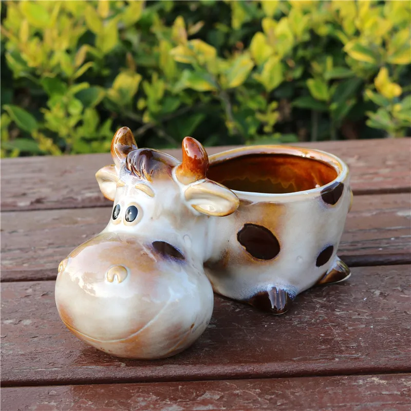 

Creative Porcelain Milk Cow Miniature Flower Pot Decor Ceramics Ox Succulent Planter Novelty Craft for Room, Balcony and Garden