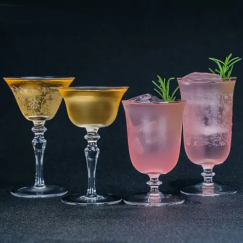 100Pcs 중국 구리 동전 공예 풍수 행운의 축복 고대 골동품 I Ching 통화 레트로 소장품 진품 기념품 8 칵테일 잔 마티니 잔
