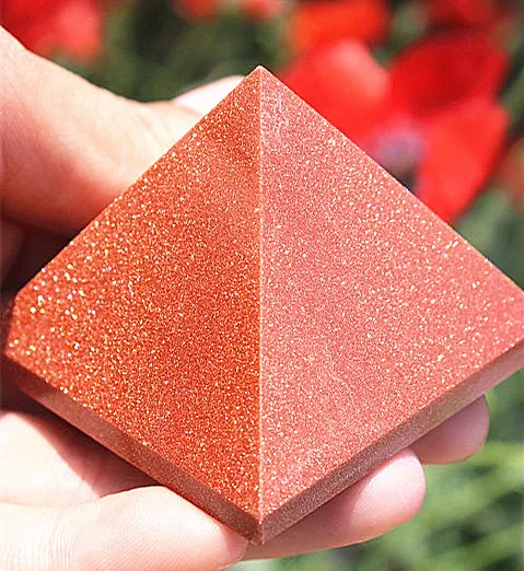 

109 g Natural rutile quartz crystal pyramid crystal